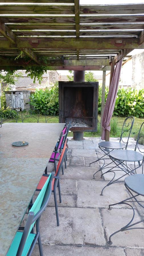 Le Manoir de Gâtines Tigné Exterior foto
