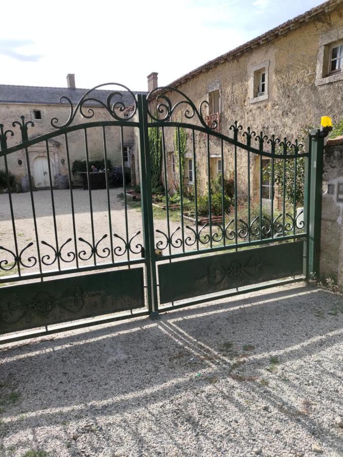 Le Manoir de Gâtines Tigné Exterior foto